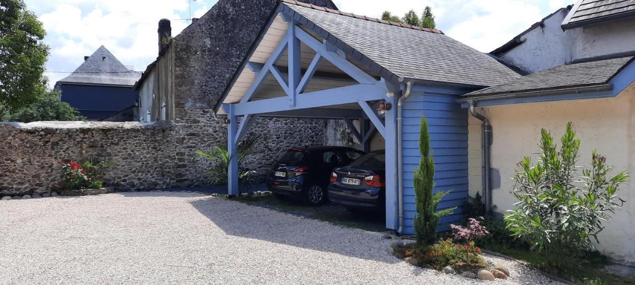 La Ferme Aux Fleurs Bed & Breakfast Ossun Bagian luar foto